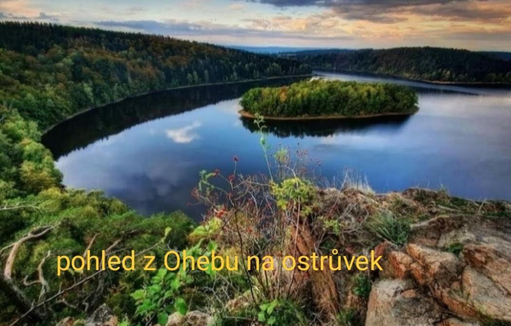 Apartmanova Chata Secanda S Bazenem, U Secske Prehrady Eksteriør billede