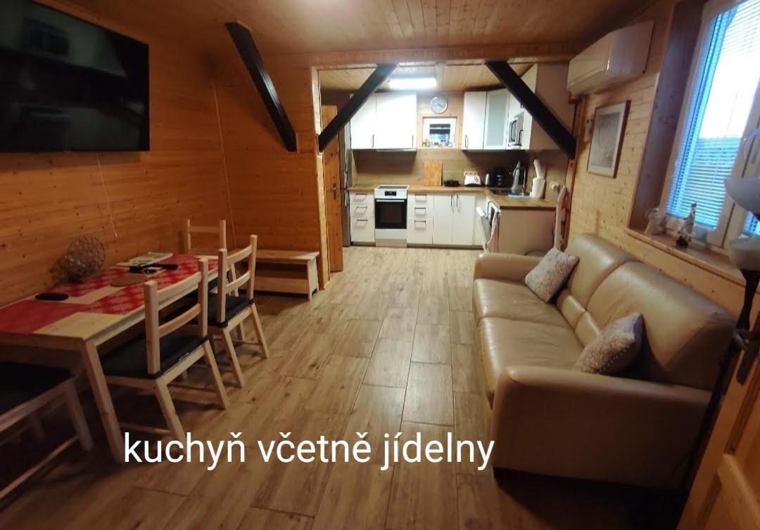 Apartmanova Chata Secanda S Bazenem, U Secske Prehrady Eksteriør billede